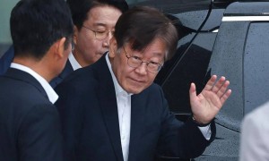 关键时刻，中方忍无可忍，直接划下三大禁区，为局势添加一把火