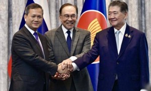 救了30万人命，美国记一大功？洪玛奈一句话，先把中方搬上台面