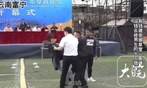 学生上台指责学校“有钱请无人机表演，没有钱给学生修宿舍”被带走，云南富宁通报：目前宿舍具备正常住宿条件